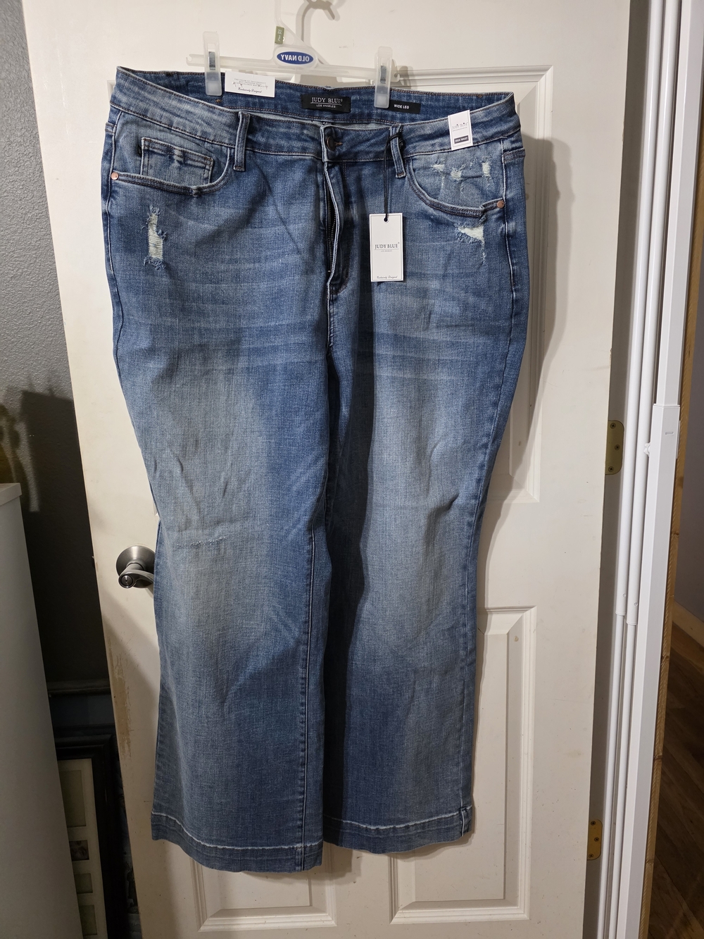 Judy Blue Medium Wash Wide Leg Jeans with Subtle Distressing